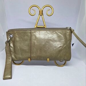 Hobo 100% Genuine Leather Wristlet Clutch